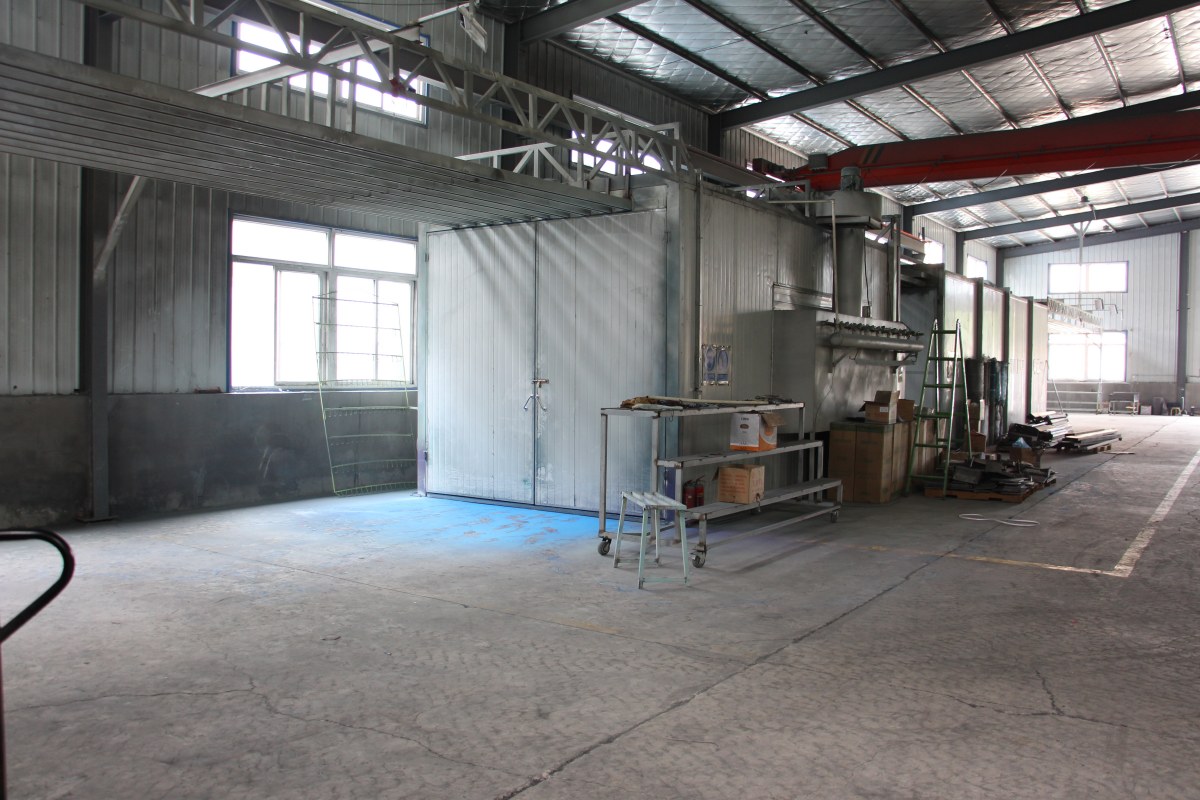 New Surface Treatment Coating Equipment Installed to Boost padel courts Production Capacity and Quality